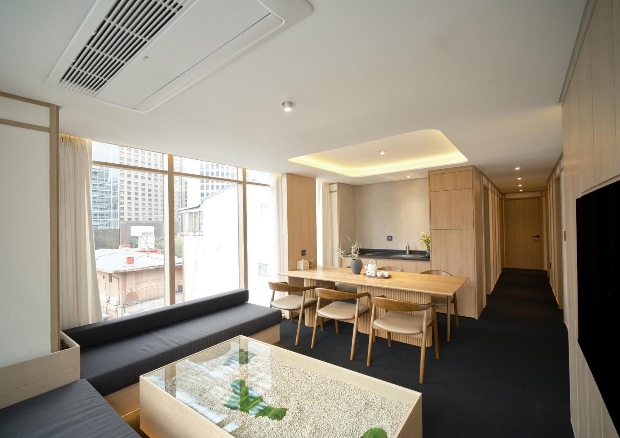 Uh Suite Seoul Deoksugung Екстериор снимка