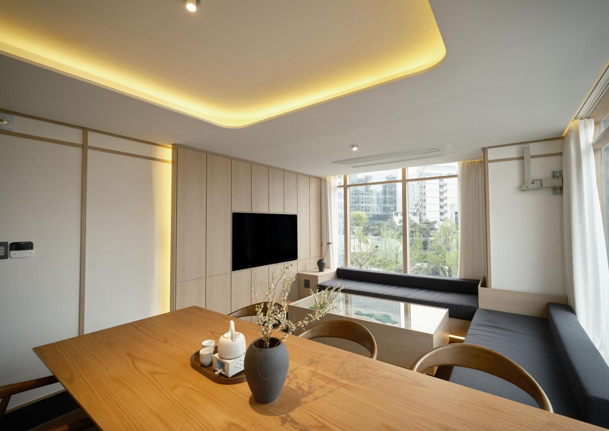 Uh Suite Seoul Deoksugung Екстериор снимка
